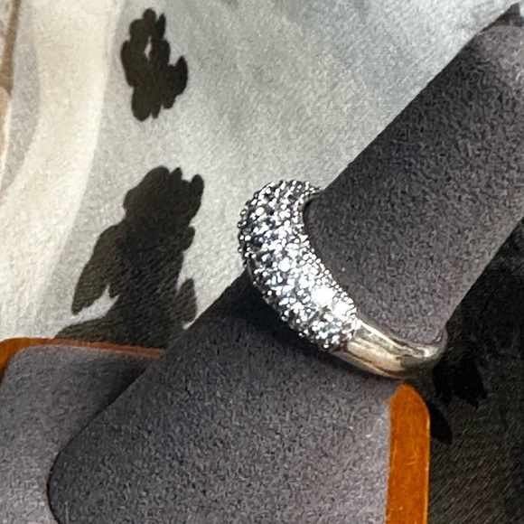 Swarovski Crystal Ring - Picture 8 of 15